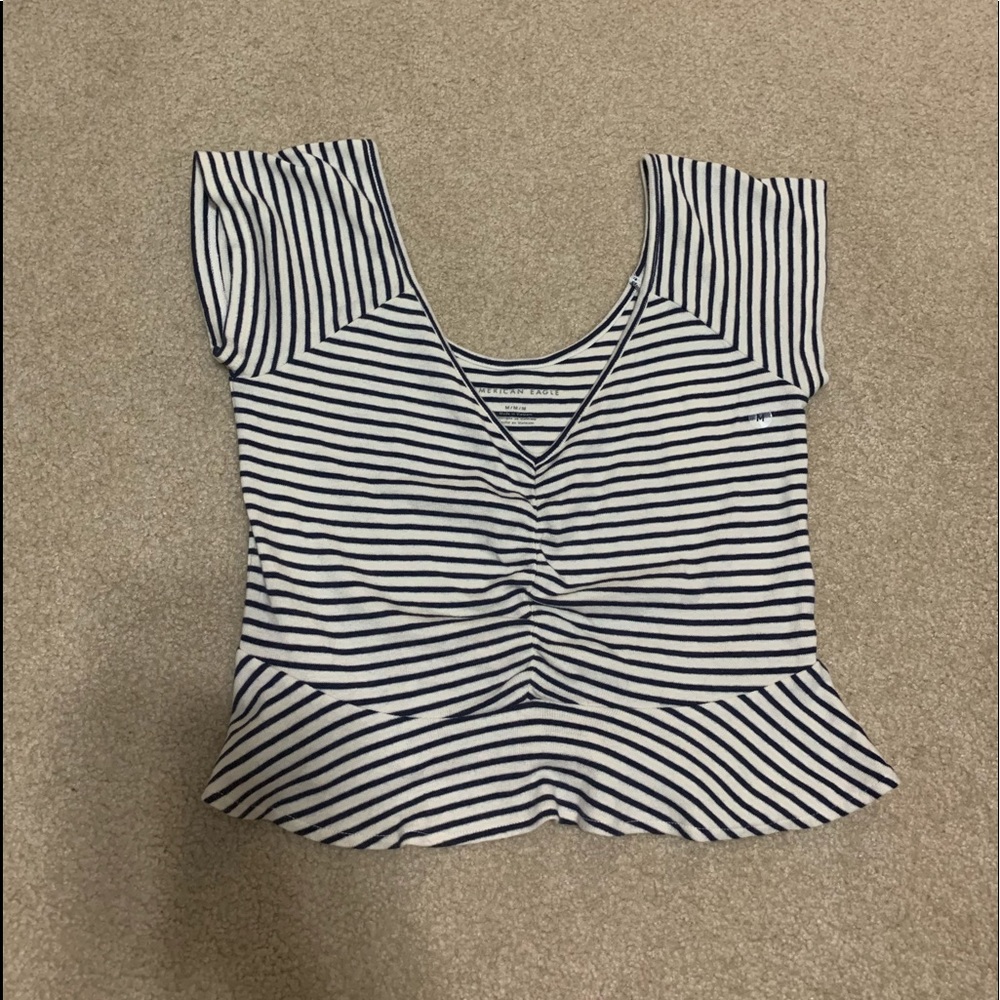 American Eagle cropped v-neck top